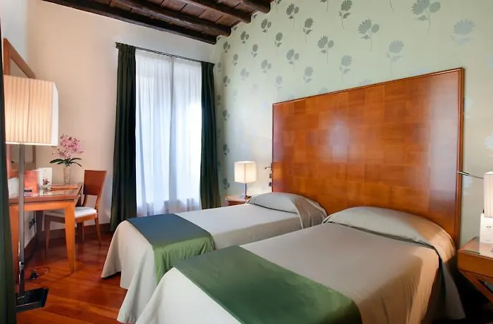 호텔 델레 나지오니 4*