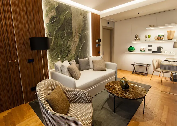 델레 나지오니 4*