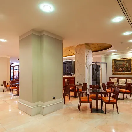 Delle Nazioni Hotel 4*